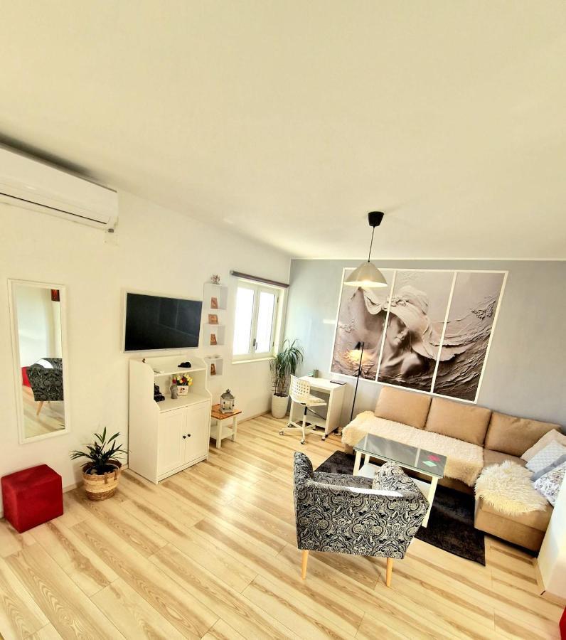 Apartmani Dorotea Makarska Buitenkant foto